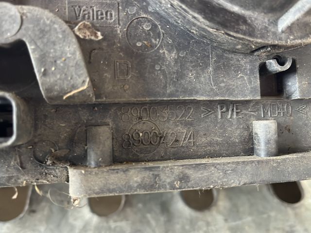 bontott RENAULT LAGUNA II Jobb Fényszóró