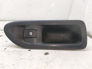 bontott RENAULT LAGUNA II Jobb hátsó Ablakemelő Kapcsoló