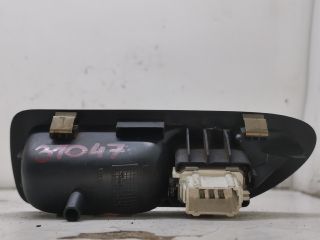 bontott RENAULT LAGUNA II Jobb hátsó Ablakemelő Kapcsoló