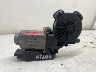 bontott RENAULT LAGUNA II Jobb hátsó Ablakemelő Motor
