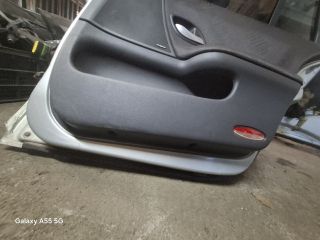 bontott RENAULT LAGUNA II Jobb hátsó Ajtó (Részeivel)