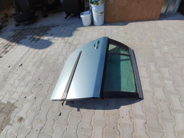 bontott RENAULT LAGUNA II Jobb hátsó Ajtó (Részeivel)