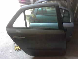 bontott RENAULT LAGUNA II Jobb hátsó Ajtó (Részeivel)