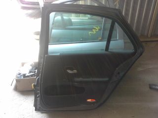 bontott RENAULT LAGUNA II Jobb hátsó Ajtó (Részeivel)