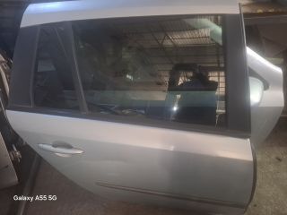 bontott RENAULT LAGUNA II Jobb hátsó Ajtó (Részeivel)