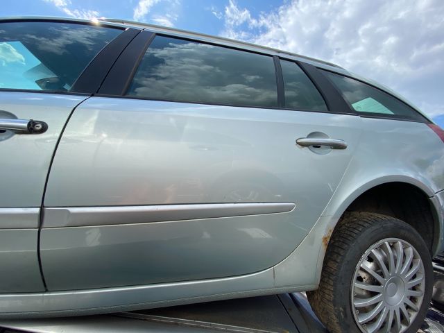 bontott RENAULT LAGUNA II Jobb hátsó Ajtó (Üres lemez)