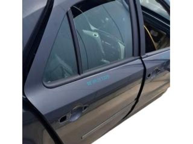 bontott RENAULT LAGUNA II Jobb hátsó Ajtó (Üres lemez)