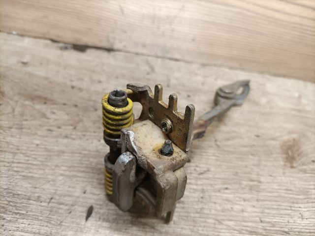 bontott RENAULT LAGUNA II Jobb hátsó Ajtóhatároló