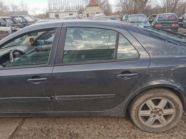 bontott RENAULT LAGUNA II Jobb hátsó Csonkállvány Kerékaggyal