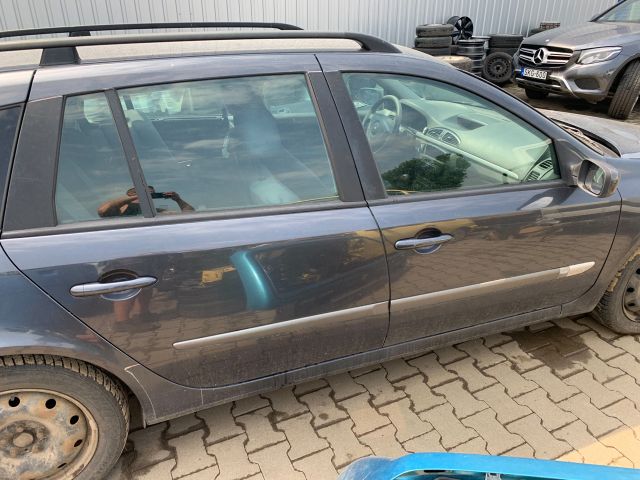 bontott RENAULT LAGUNA II Jobb hátsó Dobbetét (Kerékjárati, Műanyag)