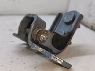 bontott RENAULT LAGUNA II Jobb hátsó Felső Zsanér