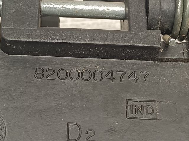 bontott RENAULT LAGUNA II Jobb hátsó Külső Kilincs