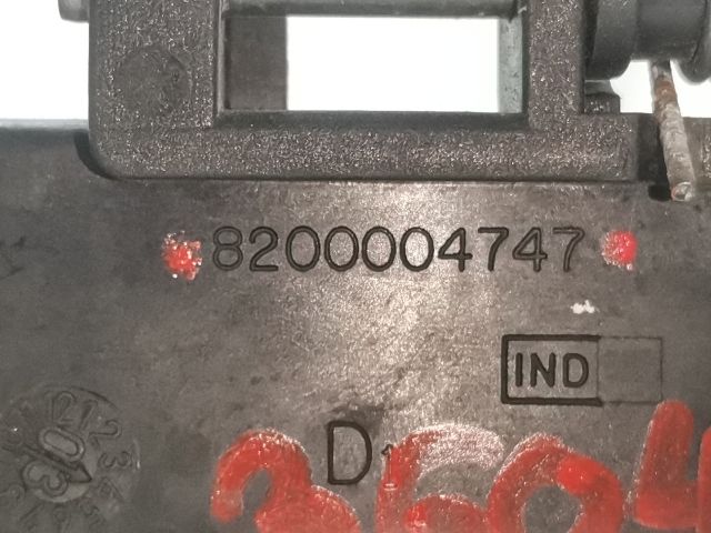 bontott RENAULT LAGUNA II Jobb hátsó Külső Kilincs