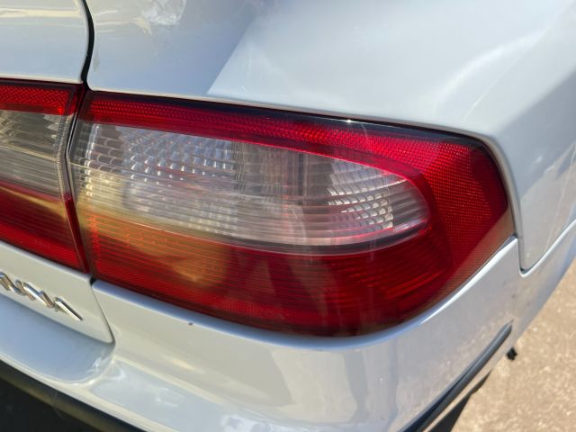 bontott RENAULT LAGUNA II Jobb Hátsó Lámpa