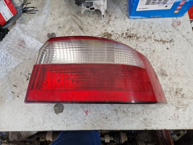 bontott RENAULT LAGUNA II Jobb Hátsó Lámpa