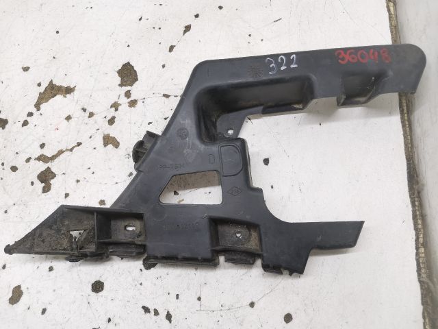 bontott RENAULT LAGUNA II Jobb hátsó Oldal Lökhárító Tartó (Műanyag)