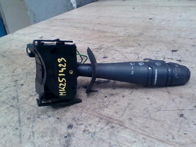 bontott RENAULT LAGUNA II Jobb Kormánykapcsoló Ablaktörlő