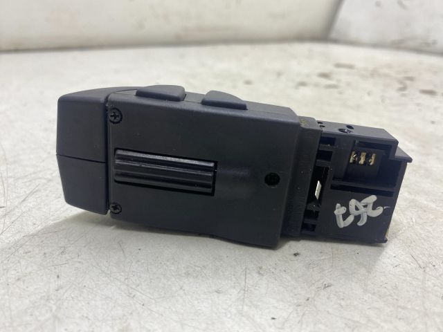 bontott RENAULT LAGUNA II Jobb Multikormány Kapcsoló