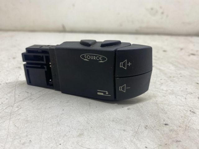 bontott RENAULT LAGUNA II Jobb Multikormány Kapcsoló