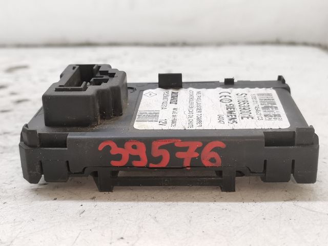 bontott RENAULT LAGUNA II Kártyaolvasó