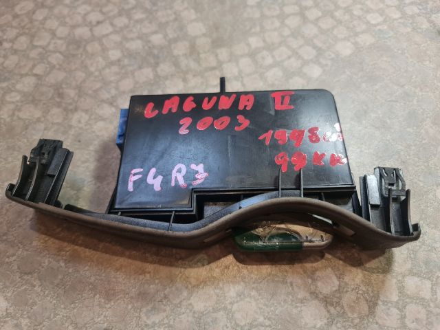 bontott RENAULT LAGUNA II Kártyaolvasó