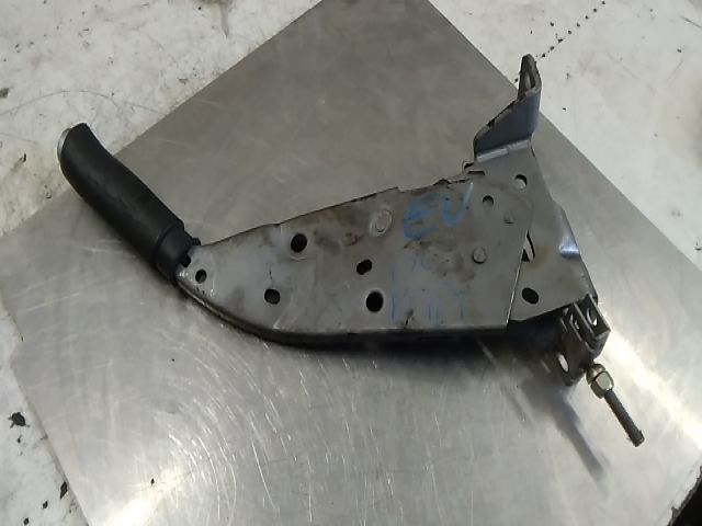 bontott RENAULT LAGUNA II Kézifék Kar