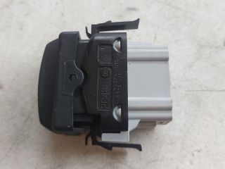 bontott RENAULT LAGUNA II Kipörgésgátló Kapcsoló