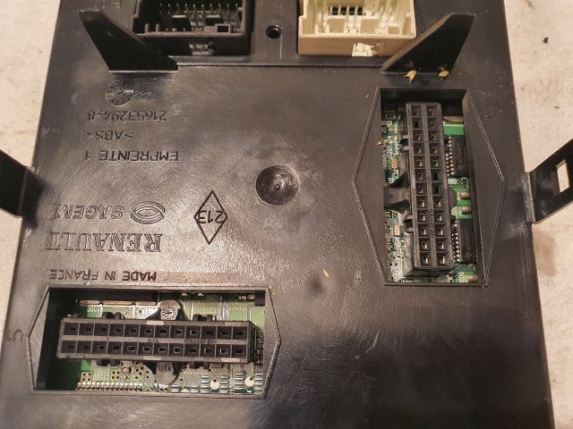 bontott RENAULT LAGUNA II Komfort Elektronika