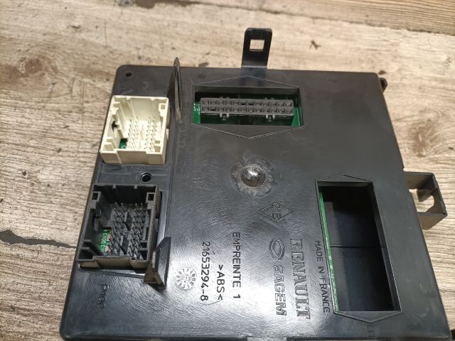 bontott RENAULT LAGUNA II Komfort Elektronika