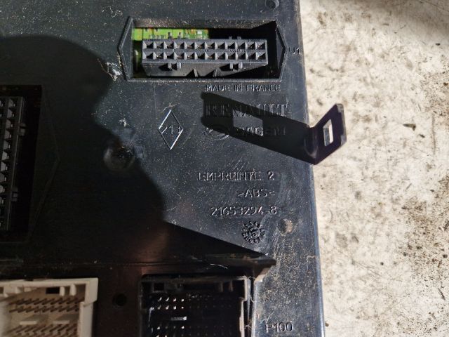 bontott RENAULT LAGUNA II Komfort Elektronika