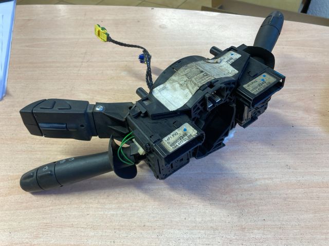 bontott RENAULT LAGUNA II Komplett Kormánykapcsoló (Bajuszkapcsoló)