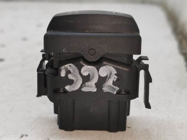 bontott RENAULT LAGUNA II Központizár Kapcsoló