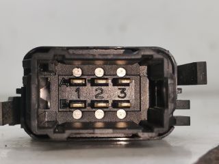 bontott RENAULT LAGUNA II Központizár Kapcsoló