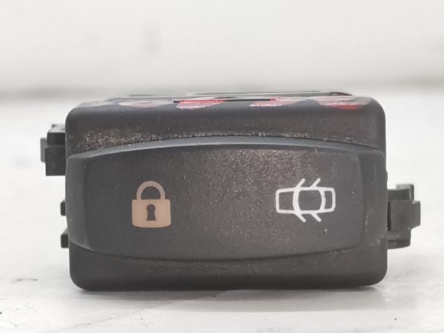 bontott RENAULT LAGUNA II Központizár Kapcsoló