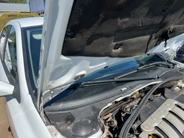 bontott RENAULT LAGUNA II Motorháztető