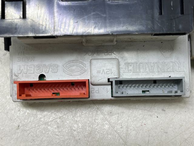 bontott RENAULT LAGUNA II Multifunkciós Kijelző