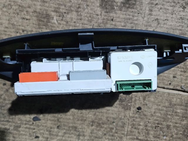 bontott RENAULT LAGUNA II Multifunkciós Kijelző