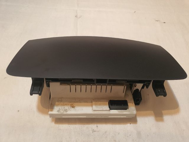 bontott RENAULT LAGUNA II Multifunkciós Kijelző