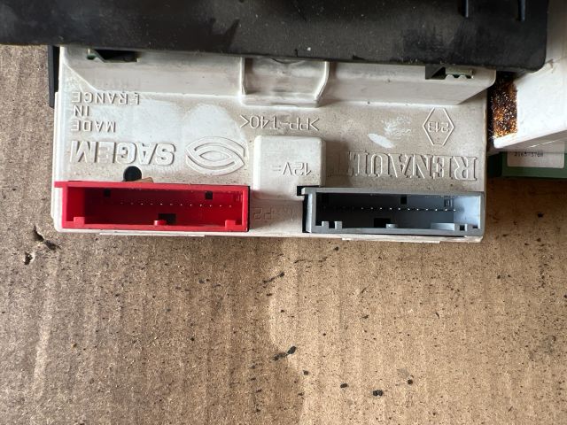 bontott RENAULT LAGUNA II Multifunkciós Kijelző