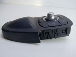 bontott RENAULT LAGUNA II Multimédia Vezérlő