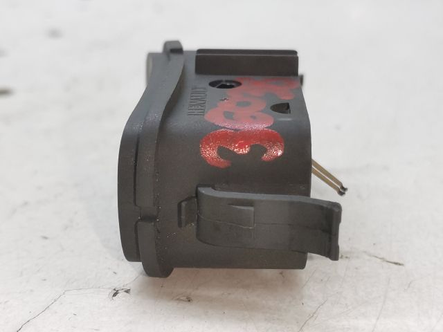 bontott RENAULT LAGUNA II Műszerfal Fényerő Szabályzó