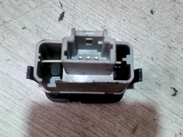 bontott RENAULT LAGUNA II Műszerfal Fényerő Szabályzó