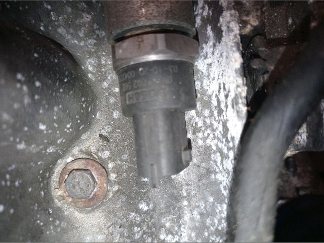 bontott RENAULT LAGUNA II Nyomásszabályzó Szelep