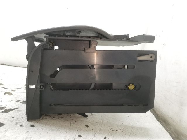 bontott RENAULT LAGUNA II Pohártartó