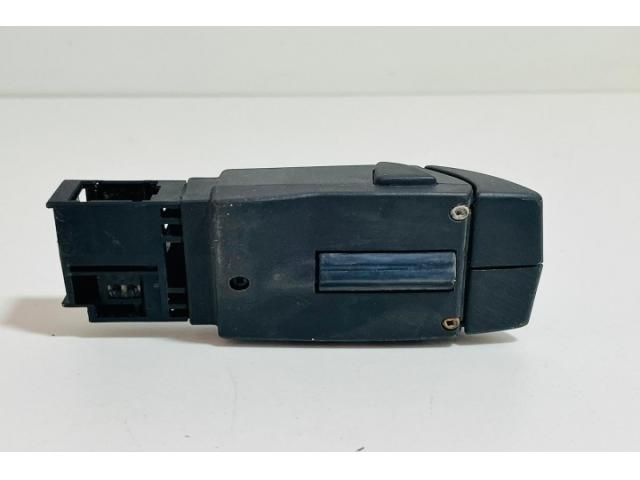 bontott RENAULT LAGUNA II Rádió / CD Kapcsoló