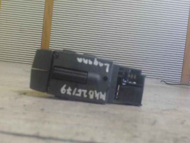 bontott RENAULT LAGUNA II Rádió / CD Kapcsoló