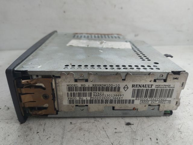 bontott RENAULT LAGUNA II Rádió / CD