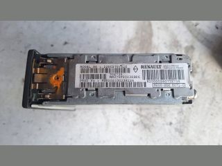bontott RENAULT LAGUNA II Rádió / CD