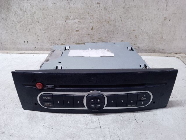 bontott RENAULT LAGUNA II Rádió / CD