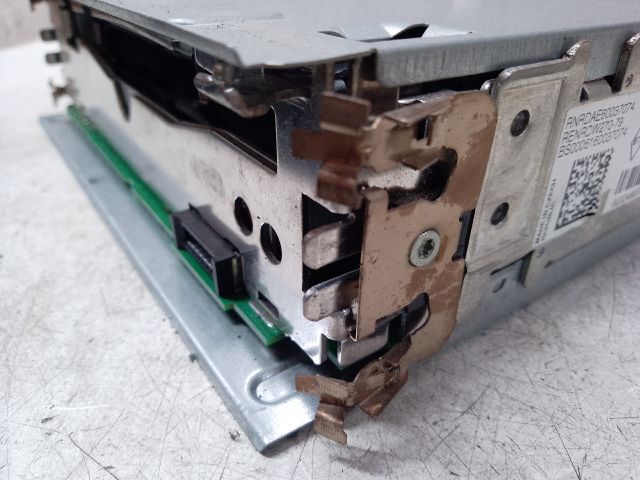 bontott RENAULT LAGUNA II Rádió / CD